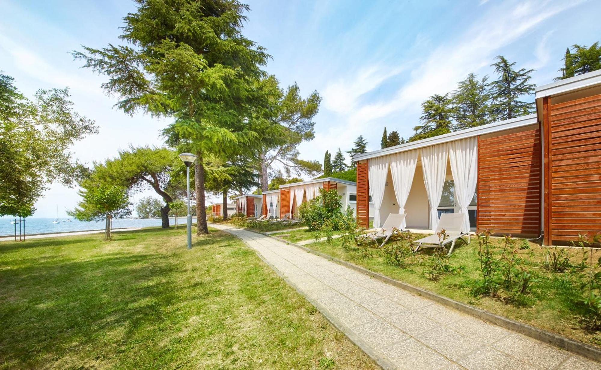 Adria Apartments - Hotel & Resort Adria Ankaran Exterior photo